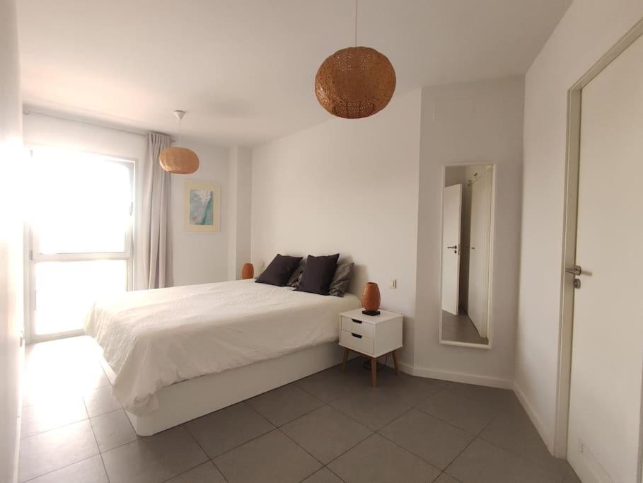 El Medano Beachfront Triplex Penthouse With Pool, Rooftop, Sea View Exterior foto